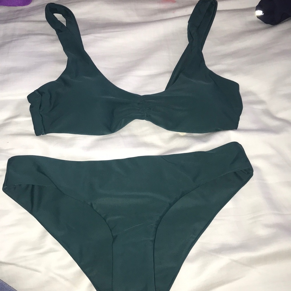 💚 tori praver swimwear